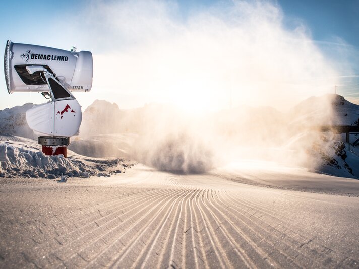 Schneekanone - Silvretta Montafon  | © Silvretta Montafon - Daniel Hug  Eine Schneekanone bei der Schneeherstellung in der Silvretta Montafon  | © Silvretta Montafon - Daniel Hug