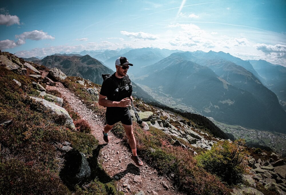 Mann beim Jogen im Montafon Totale Trail in der Silvretta Montafon | © Silvretta Montafon - Jörn Perschbacher