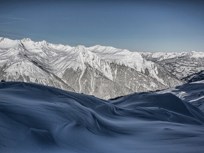 Schneepanorama - Silvretta Montafon | © Silvretta Montafon - Daniel Zangerl Bergpanorama im Winter mit Schnee in der Silvretta Montafon | © Silvretta Montafon - Daniel Zangerl