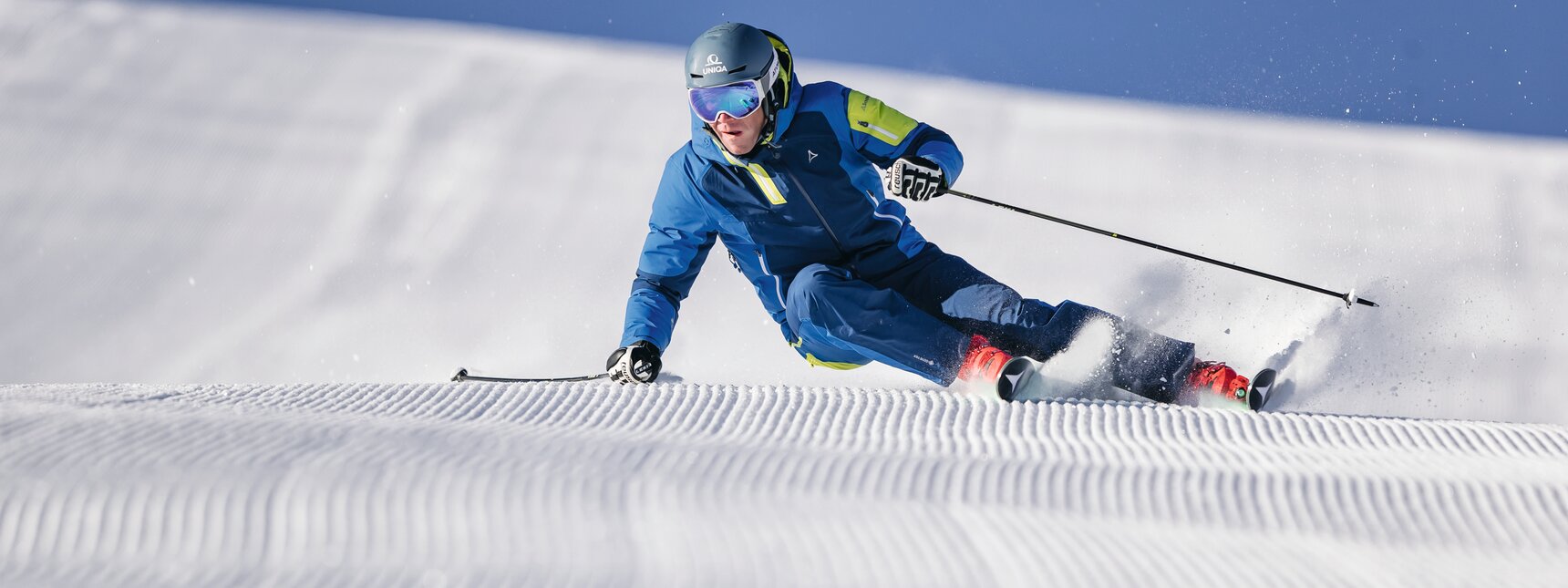 Ein sportlicher Skifahrer auf der Piste in der Silvretta Montafon. | © Silvretta Montafon - Schöffel